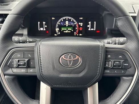 New 2026 Toyota 4Runner SR5 image 23