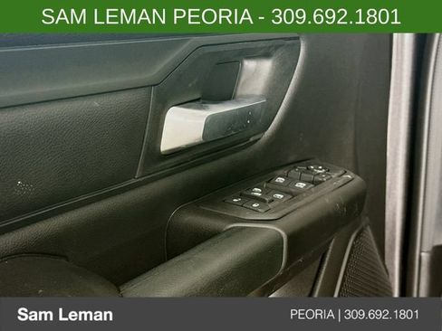 New 2026 RAM 1500 Express AWD/4WD image 17