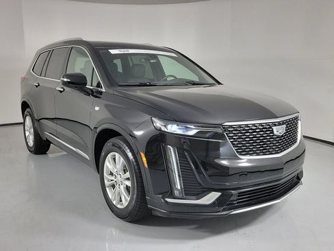Certified 2024 Cadillac XT6 Luxury AWD/4WD image 1