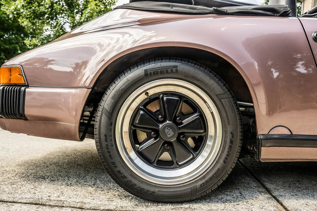 Used 1988 Porsche 911 Carrera RWD image 71