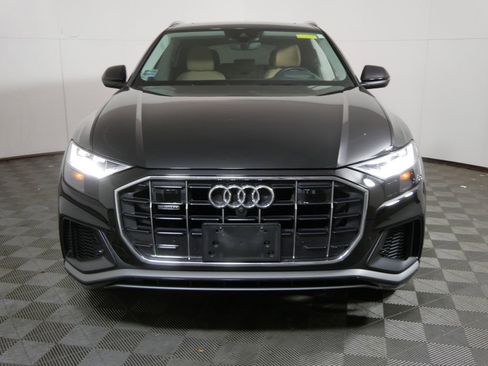 Used 2022 Audi Q8 Prestige image 8