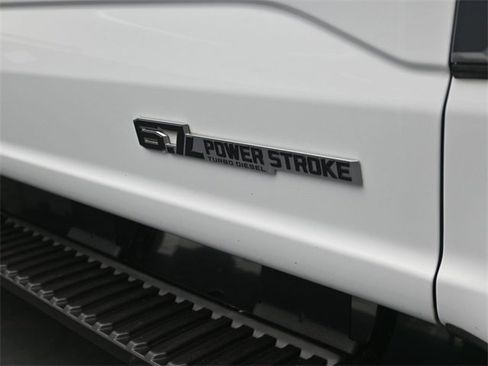 Used 2025 Ford F350 XLT image 36