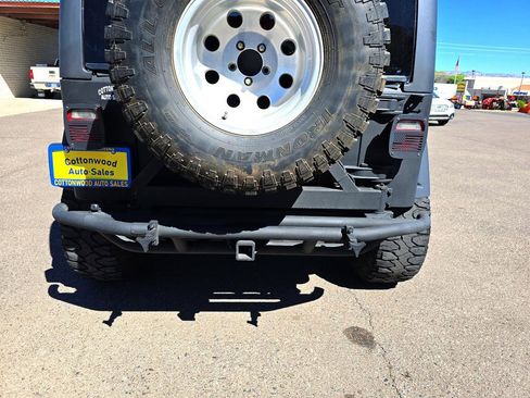 Used 2004 Jeep Wrangler X w/ Convenience Group image 31