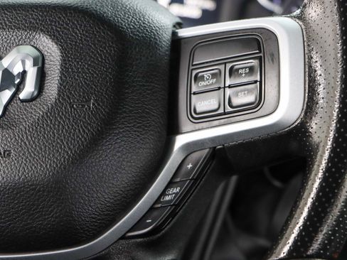 Used 2022 RAM 2500 Big Horn w/ Cold Weather Group AWD/4WD image 14