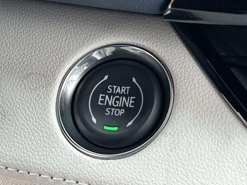 New 2026 Buick Enclave Avenir w/ Super Cruise Package FWD image 17