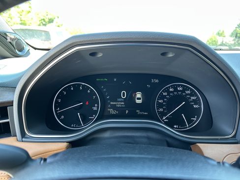 Used 2022 Toyota Avalon Limited w/ Advanced Safety Package FWD image 21