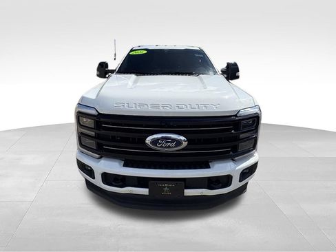 Used 2026 Ford F350 Platinum w/ FX4 Off-Road Package AWD/4WD image 3