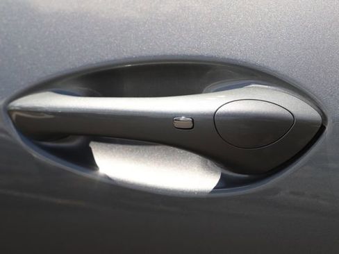 Used 2025 Chevrolet Trax ACTIV w/ Driver Confidence Package image 9