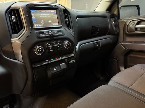 Used 2019 Chevrolet Silverado 1500 Custom Trail Boss image 25