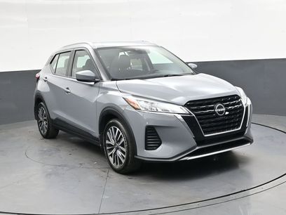 Used 2023 Nissan Kicks SV
