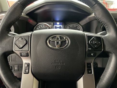 Used 2021 Toyota Tacoma SR5 image 18