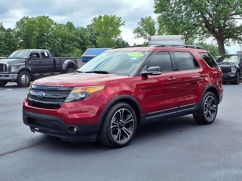 Used 2015 Ford Explorer Sport w/ Equipment Group 401A AWD/4WD image 1