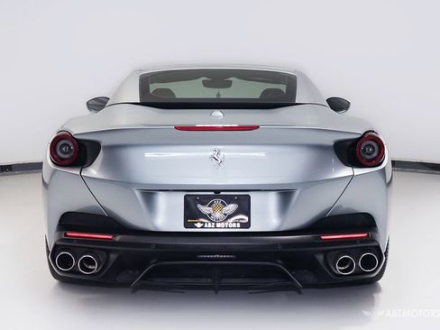 Used 2019 Ferrari Portofino RWD image 7