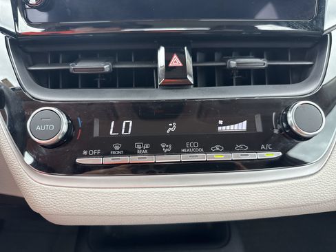 Certified 2026 Toyota Corolla LE FWD image 16