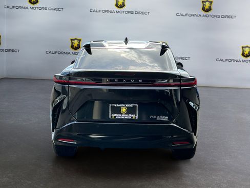 Used 2023 Lexus RZ 450e Premium image 6