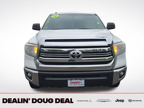 Used 2016 Toyota Tundra SR5 w/ TRD Off Road Package AWD/4WD image 8
