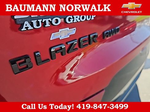 Used 2022 Chevrolet Blazer RS AWD/4WD image 21