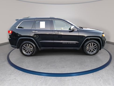 Used 2021 Jeep Grand Cherokee Limited w/ Sun & Sound Group RWD image 4