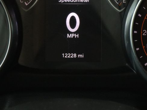 Used 2022 Jeep Wrangler Unlimited Sport AWD/4WD image 29