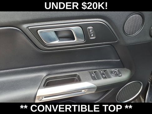 Used 2022 Ford Mustang Premium image 12