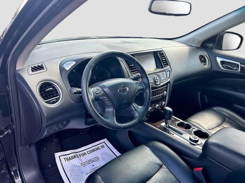 Used 2015 Nissan Pathfinder SL w/ SL Tech Package FWD image 13