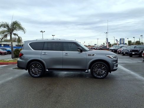 Used 2021 INFINITI QX80 Premium Select w/ Cargo Package image 6