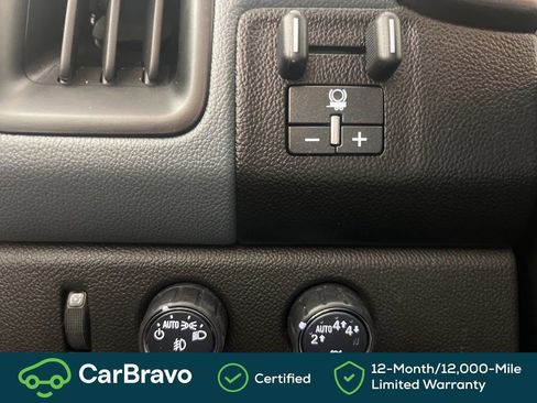 Certified 2022 Chevrolet Colorado Z71 w/ Z71 Midnight Edition AWD/4WD image 25