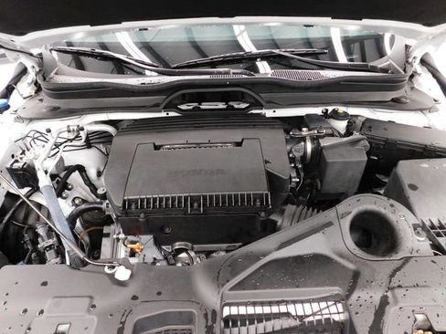 Used 2024 Honda Pilot EX-L image 35