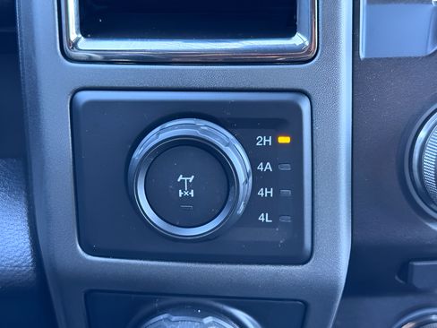 Used 2018 Ford F150 Raptor w/ Equipment Group 802A Luxury AWD/4WD image 40