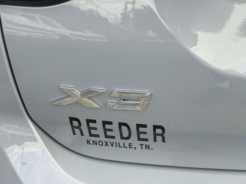 Used 2024 BMW X3 xDrive30i w/ Premium Package w/ZPA AWD/4WD image 12