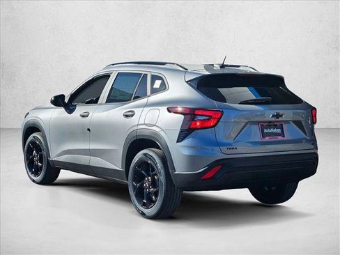 New 2026 Chevrolet Trax LT w/ Driver Confidence Package image 9