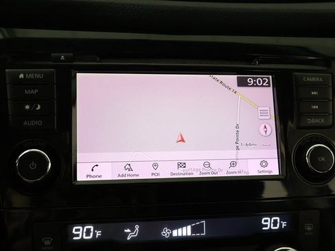 Used 2018 Nissan Rogue SV w/ Premium Package image 48