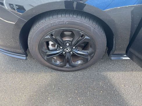 Used 2025 Honda Accord SE image 16