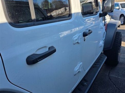 Used 2018 Jeep Wrangler Unlimited Sport S image 6