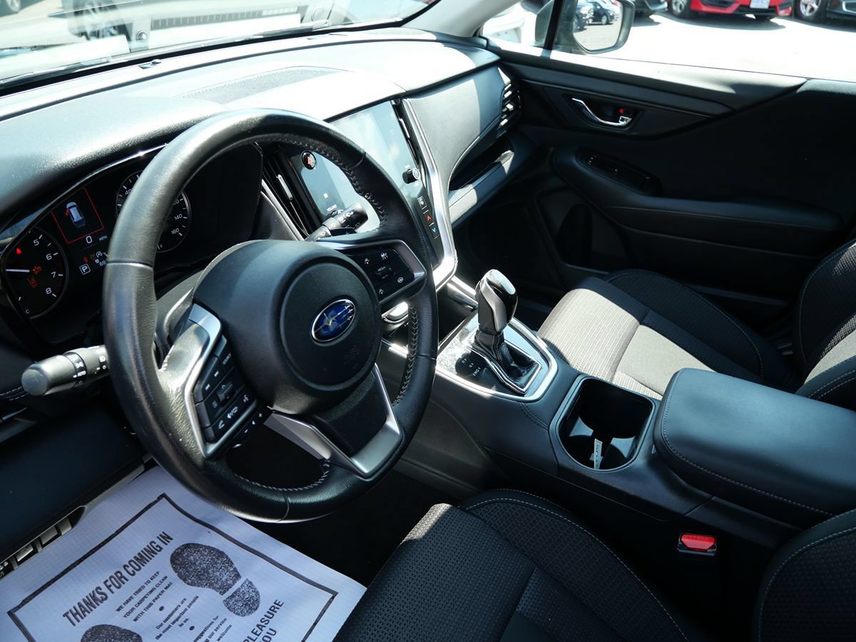 Used 2023 Subaru Outback Premium AWD/4WD image 12