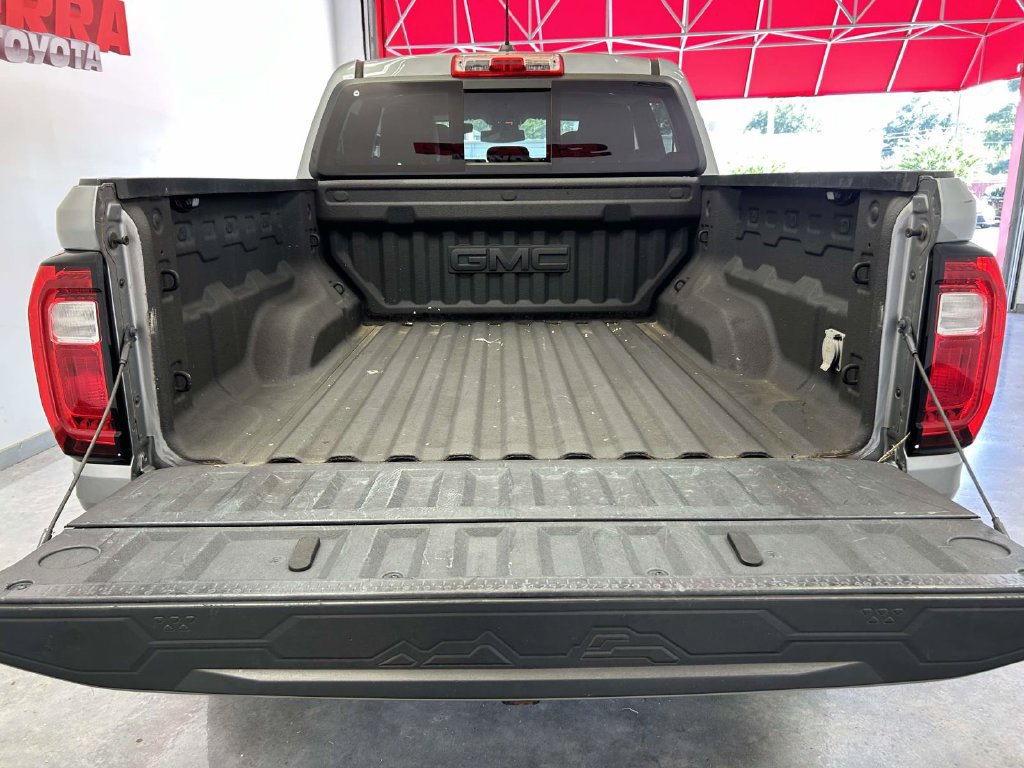Used 2023 GMC Canyon AT4 w/ AT4 Premium Package AWD/4WD image 11
