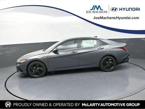 New 2026 Hyundai Elantra SEL Sport Premium FWD image 1