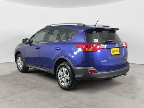 Used 2015 Toyota RAV4 LE AWD/4WD image 7