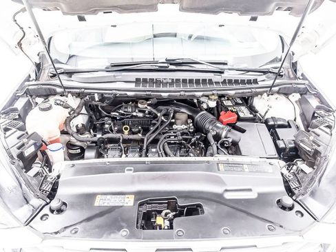 Used 2019 Ford Edge Titanium FWD image 39