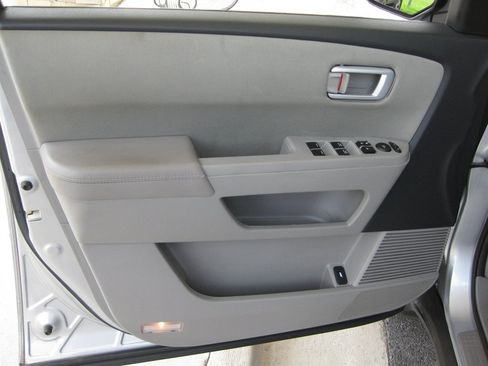 Used 2014 Honda Pilot LX image 10