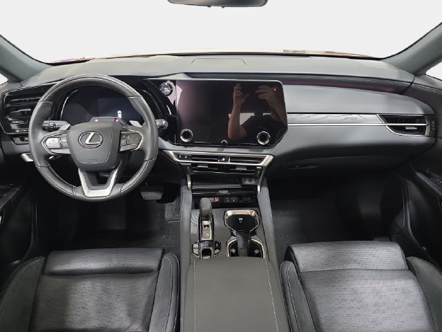 Used 2023 Lexus RX 350 AWD w/ Accessory Package image 10