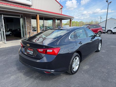 Used 2023 Chevrolet Malibu LT image 4