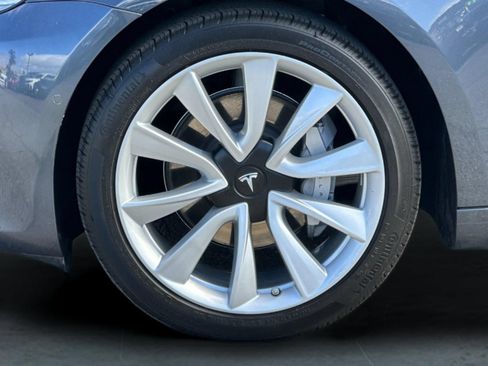 Used 2020 Tesla Model 3 Standard Range Plus RWD image 23
