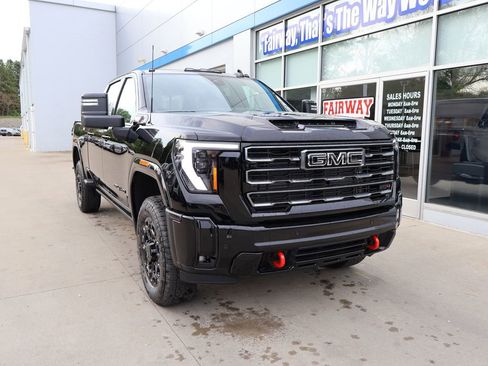 New 2026 GMC Sierra 3500 AT4 w/ AT4 Premium Plus Package AWD/4WD image 2