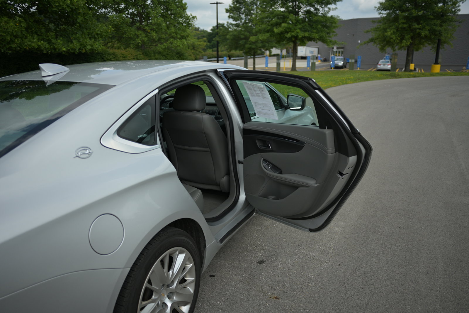 Used 2019 Chevrolet Impala LS FWD image 43