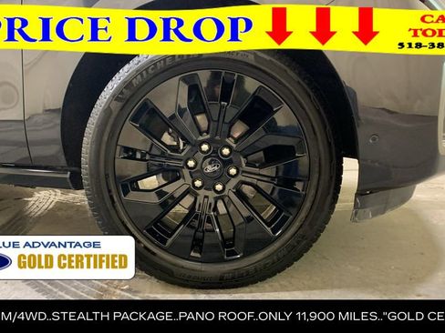 Certified 2025 Ford Expedition Platinum w/ Stealth Appearance Package AWD/4WD image 9