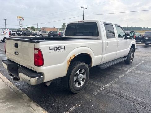 Used 2016 Ford F250 Lariat w/ Lariat Ultimate Package AWD/4WD image 3