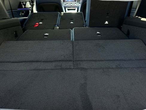 New 2025 Mercedes-Benz GLS 580 4MATIC image 34