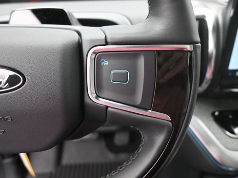 New 2025 Ford Expedition Tremor image 7