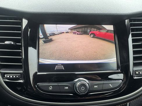 Used 2020 Chevrolet Trax LS image 19